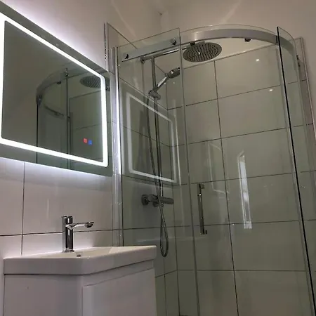 Luxury 6 Bedroom Retreat In Stratford Upon Avon Buitenkant foto