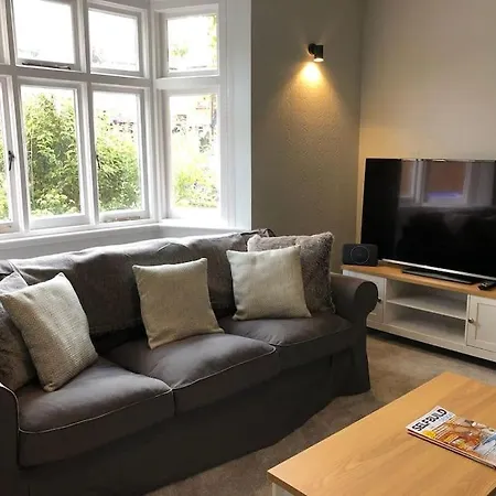 Luxury 6 Bedroom Retreat In Stratford Upon Avon Buitenkant foto