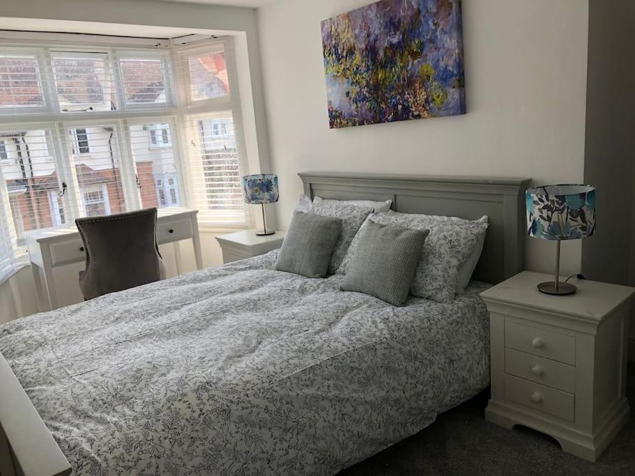 Luxury 6 Bedroom Retreat In Upon Avon Villa Stratford-upon-Avon